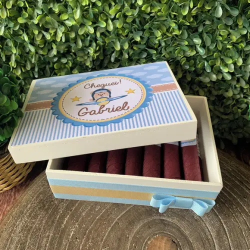 Caixa Petit + 24 Charutos Chocolate Recheados