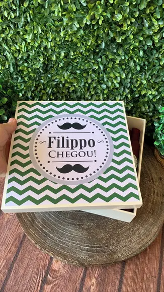 Caixa Simples + 50 Super Charutos Chocolate Mustache