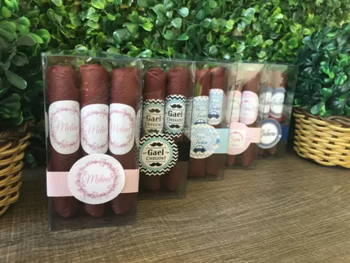 Caixinha Baby Acetato com 3 Charutos de Chocolate Recheados