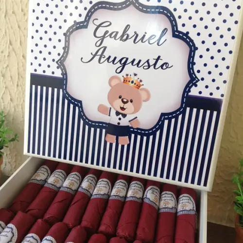 Charutos de Chocolate ao Leite Recheados