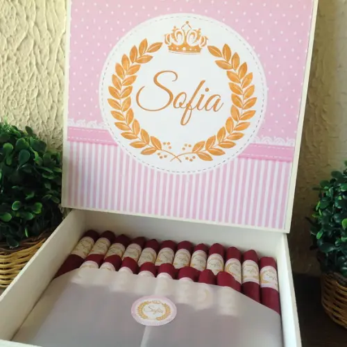 Charutos de Chocolate ao Leite Recheados Rosa