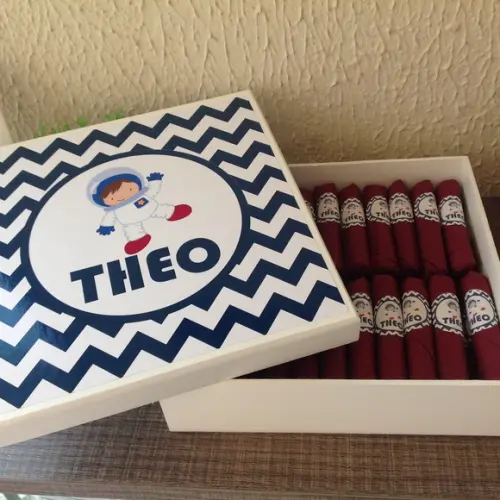 Charutos de Chocolate Recheados Astroboy