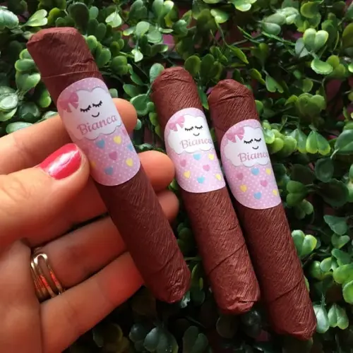 Charutos De Chocolate Recheados Creme De Avelãs Avulso