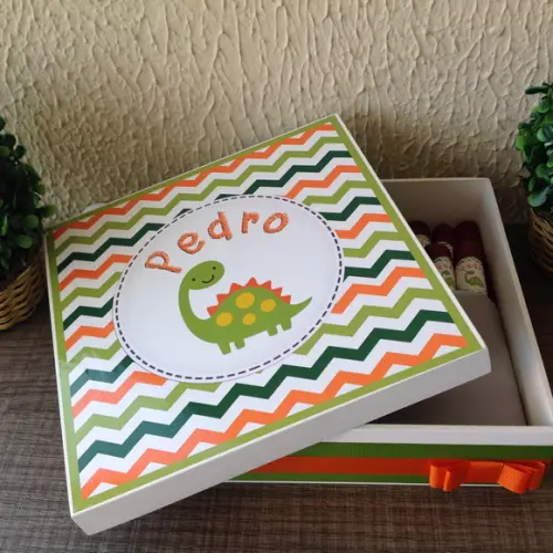 Charutos de Chocolate Recheados Dino