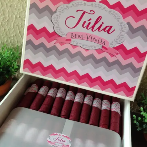 Kit Caixa Premium + 30 Charutos + 20 Alcool Gel Tag