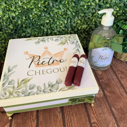 Kit Caixa Premium + 40 Charutos Chocolate + Álcool Gel 500ml