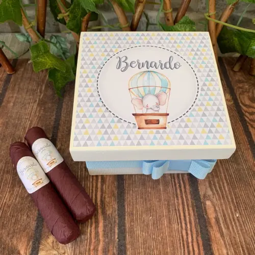Mini Caixa + 10 Charutos Chocolate Elefantinho