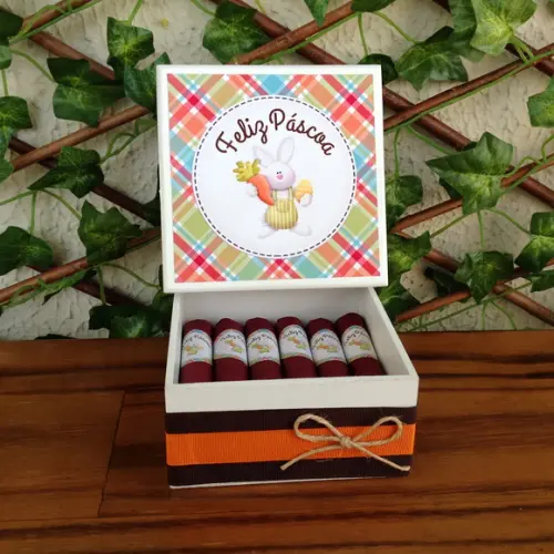 Mini Caixa + 10 Charutos Chocolate Páscoa