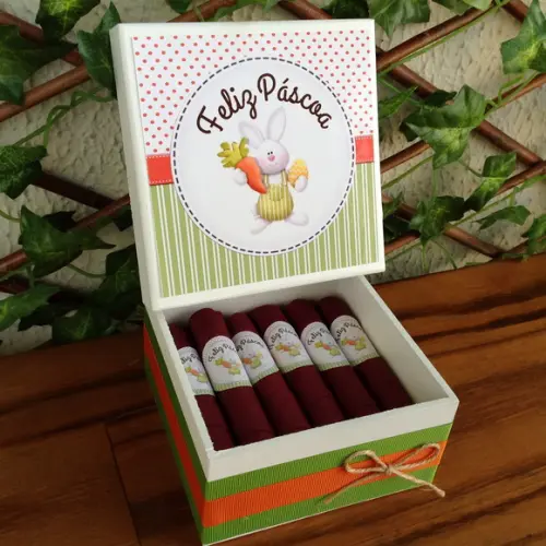 Mini Caixa + 10 Charutos Chocolate Páscoa