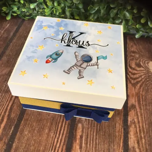 Mini Caixa De Charutos Chocolate Astronauta