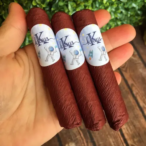 Mini Caixa De Charutos Chocolate Astronauta