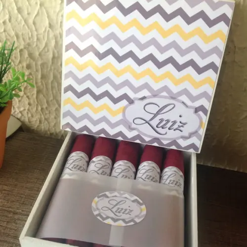 Mini Caixa de Charutos Chocolate Chevron
