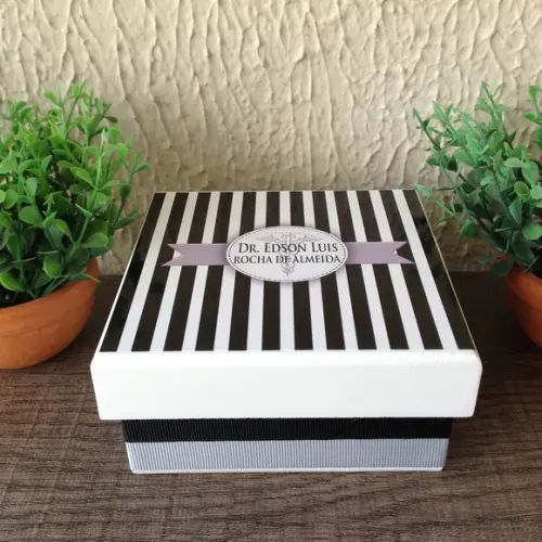 Mini Caixa de Charutos Chocolate Médico