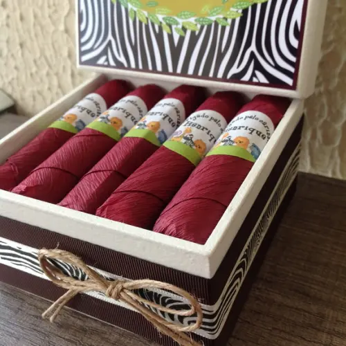 Mini Caixa de Charutos Chocolate Safari