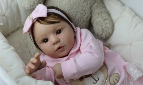 Bebê reborn Kylin Realista