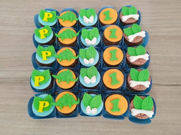 Aplique de pasta americana Dinossauro para brigadeiros