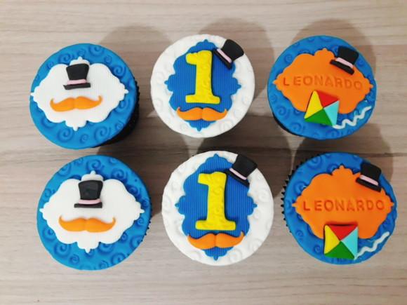Aplique de pasta americana Mundo Bita para cupcake