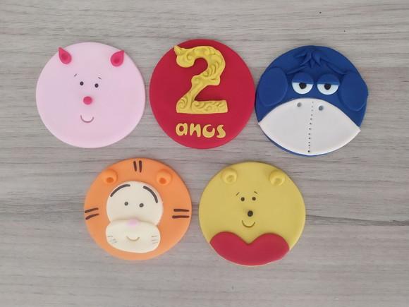 Aplique de pasta americana Ursinho Pooh para pirulito/cupcak