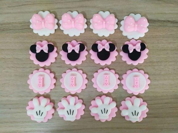 Aplique em pasta americana para brigadeiros Minnie Rosa