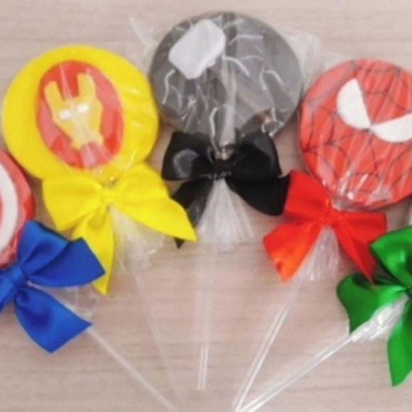 Pirulito de Chocolate Personalizado Vingadores