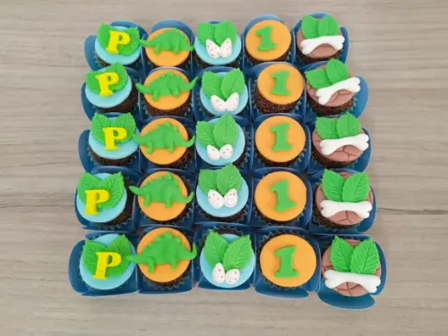 Aplique de pasta americana Dinossauro para brigadeiros