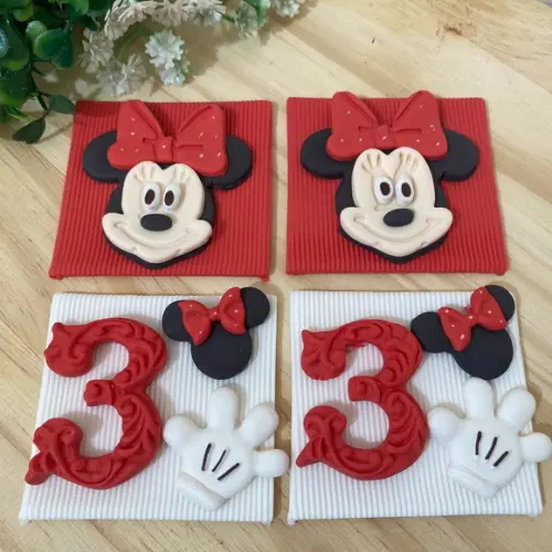 Aplique em Pasta Americana Minnie para Pão de Mel