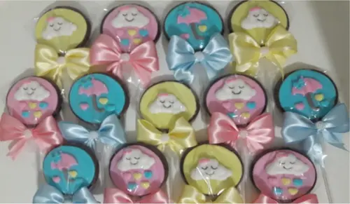 Aplique pasta americana chuva de amor para pirulito