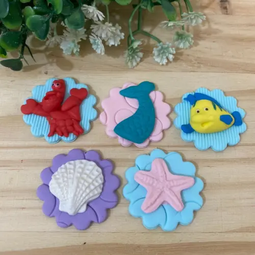 Aplique Pasta Americana Pequena Sereia para Brigadeiro/trufa