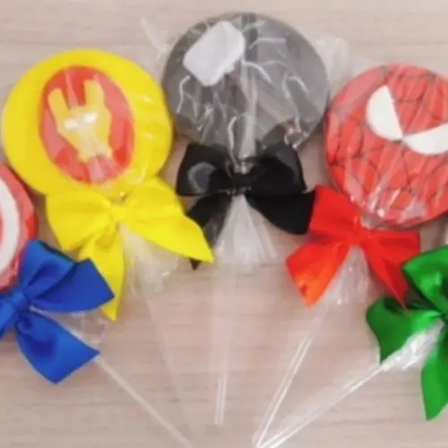 Pirulito de Chocolate Personalizado Vingadores