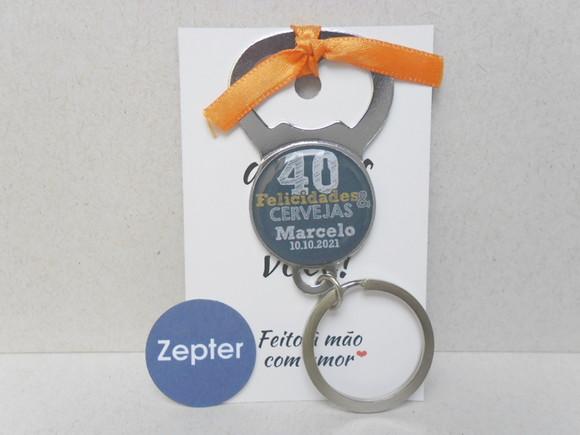 Aniversário de 70 Anos Chaveiro Abridor de Garrafas