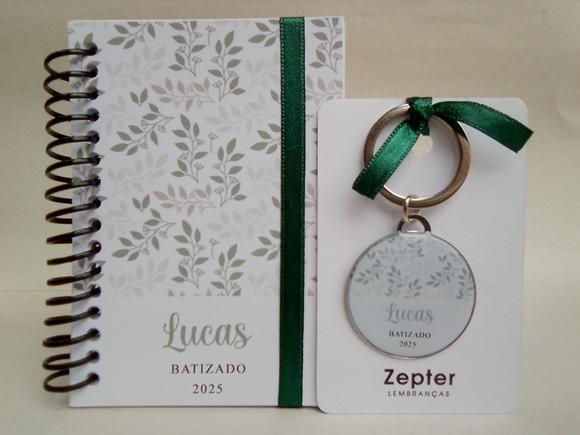 Kit Lembrancinha de Batizado Floral Folhagens Verde Menino