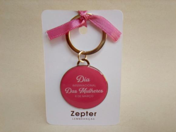Lembrancinha Brinde de Dia das Mulheres Rosa Pink Chaveiro
