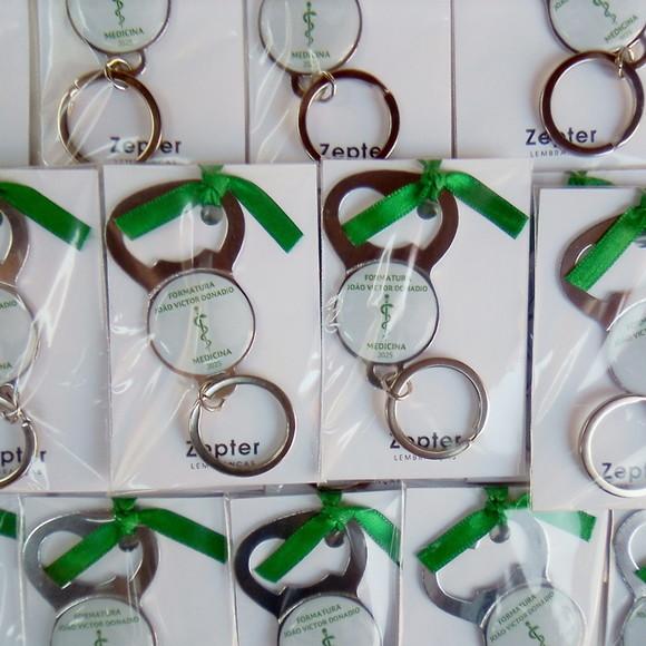 Lembrancinha Formatura Medicina Chaveiro Abridor