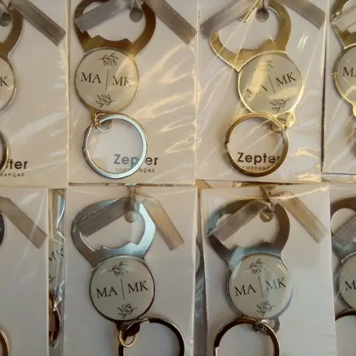 Chaveiro Abridor Lembrancinha Casamento Monograma Brasão