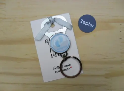 Chaveiro Abridor Pezinhos Batizado Personalizado