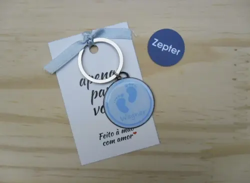Chaveiro Pezinhos Maternidade Lembrancinha Personalizada