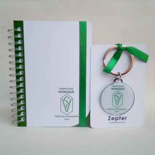 Kit Formatura Medicina Veterinária Bloquinho com Chaveiro