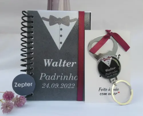 Kit Padrinhos de Casamento Caderninho com Chaveiro Abridor