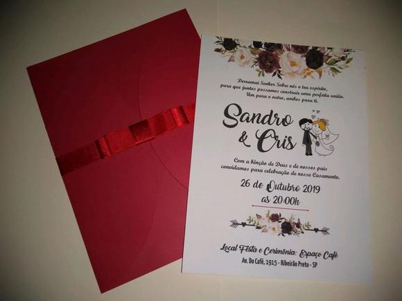 Convite de casamento vermelho com laço