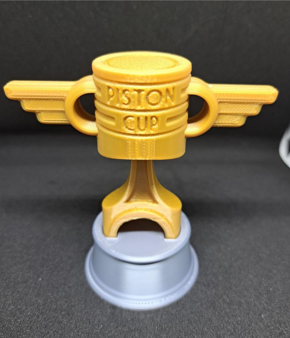 Mini Troféu Piston Cup do Filmecarros 3d