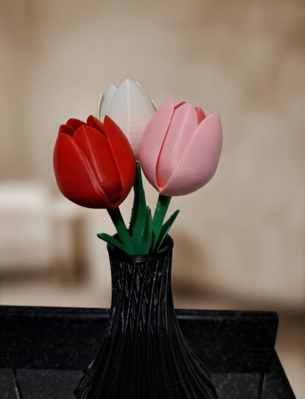Vaso Escultural 3d +tulipas Coloridas