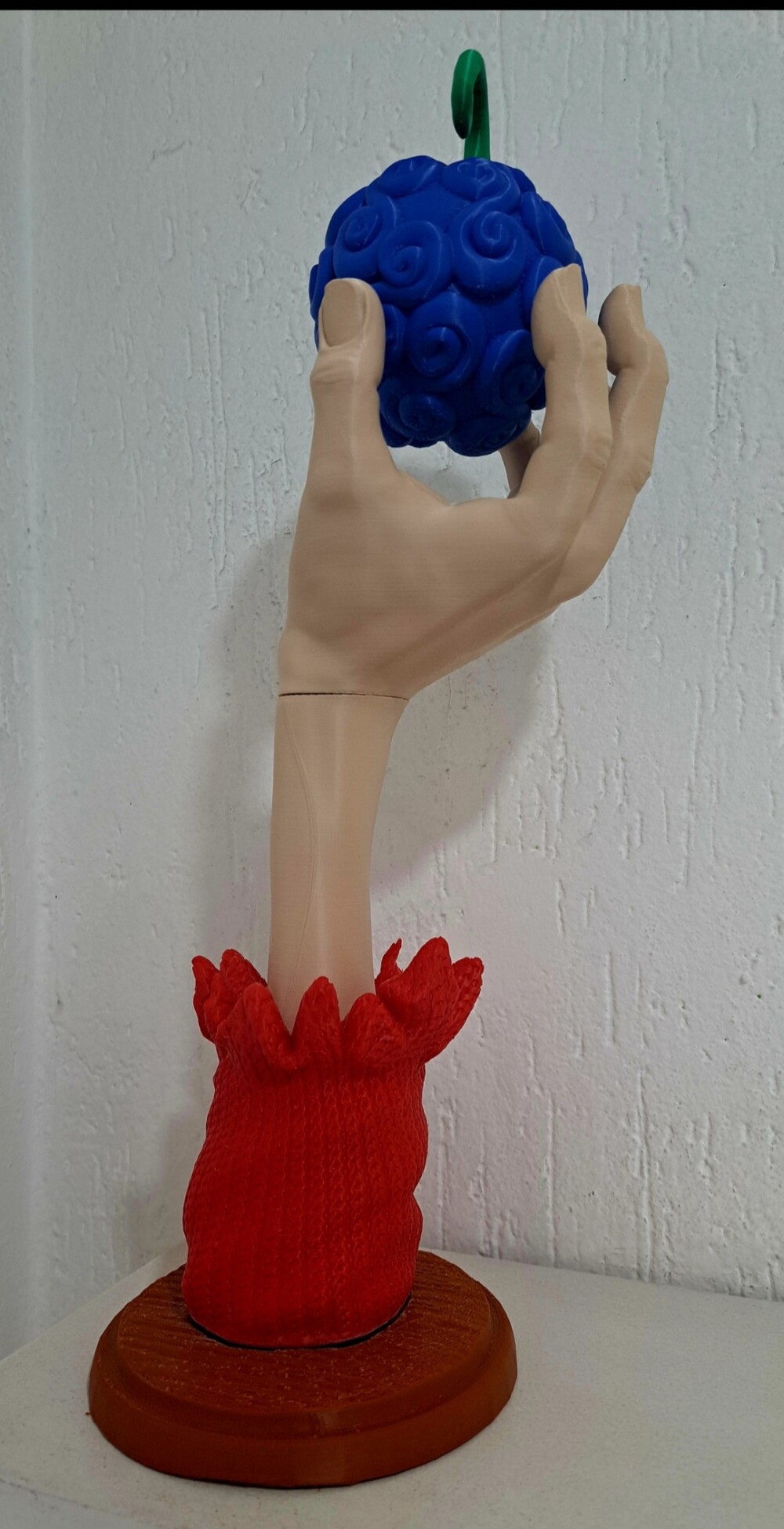 Estátua 3d Braço Luffy Segurando Akuma no Mi Fruta