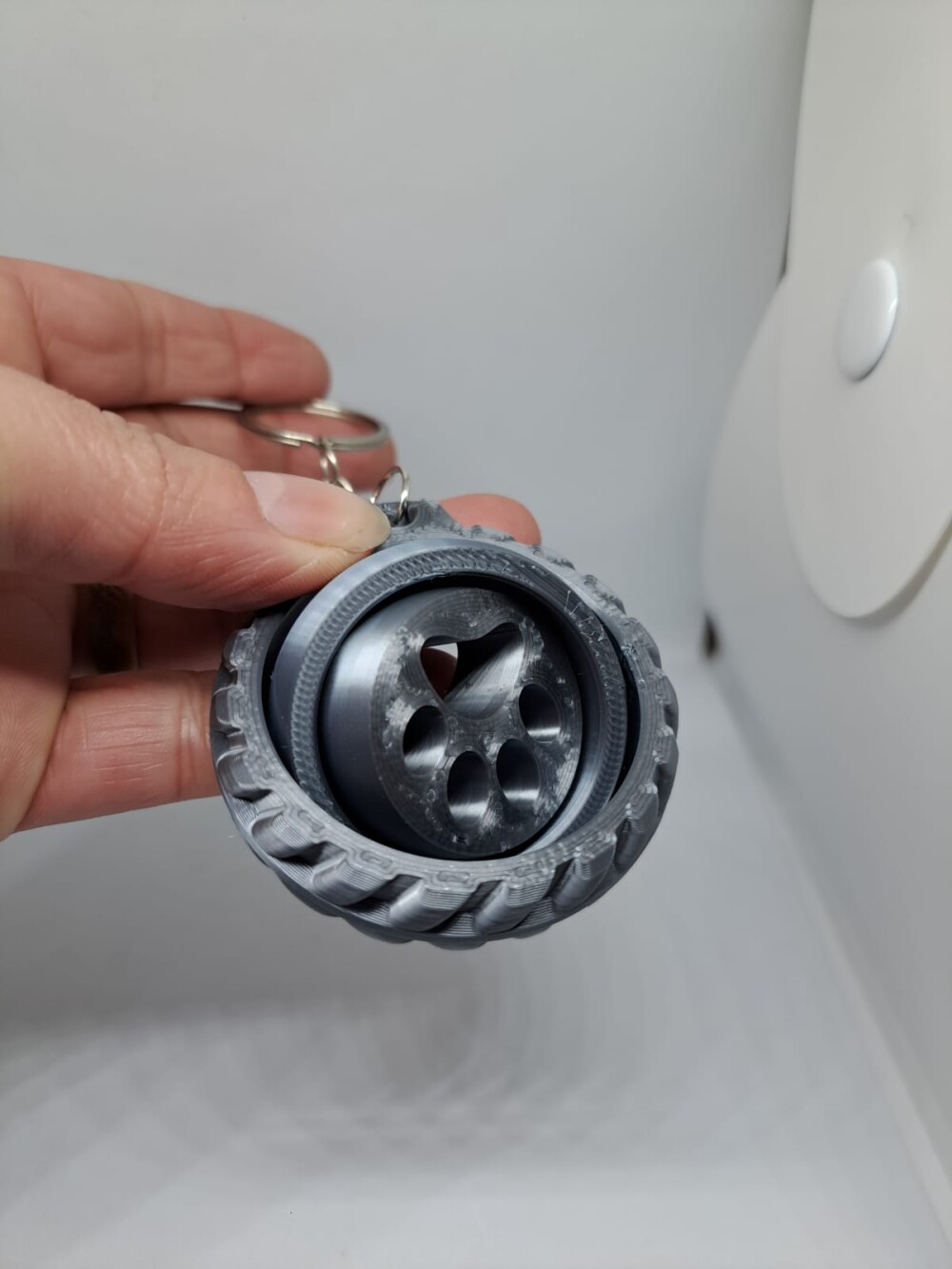Chaveiro  Giratorio Pata de Cachorro 3D
