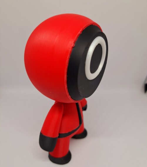 Boneco Vermelho Round 6