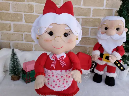 O casal mais amado do Natal pronto para abençoar o seu lar!