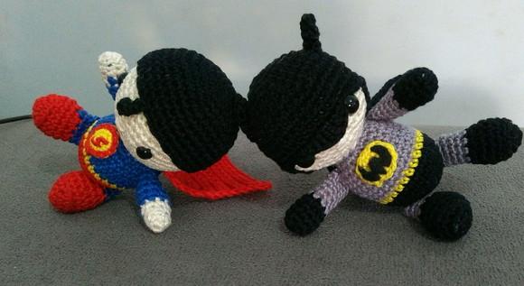 Amigurumi Batman ou Superman