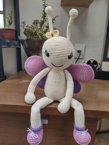 Amigurumi Borboleta Cristal tamanho 50 cm