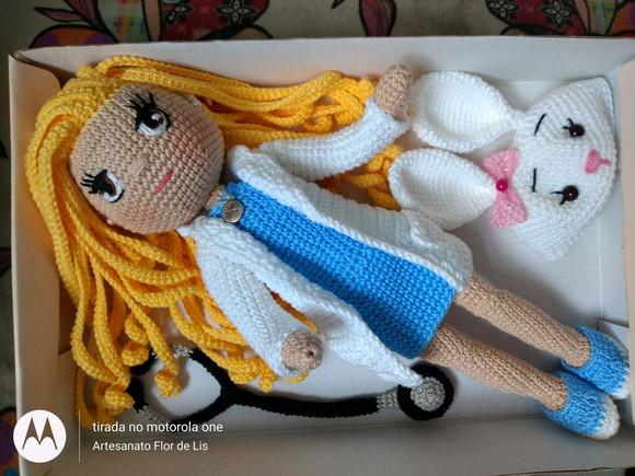 Amigurumi Profissões - Médica