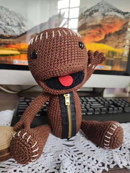 Amigurumi Sackboy em Crochê - Tamanho Grande