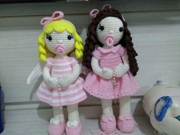 Boneca Angelis com Cachinhos